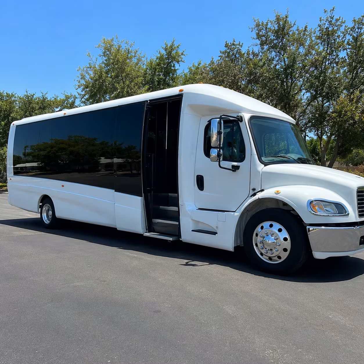 davis multi agency minibus rentals across the sacramento valley